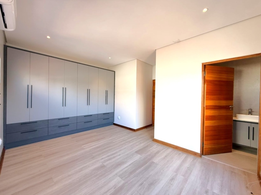 To Let 3 Bedroom Property for Rent in Wild Olive Estate Free State